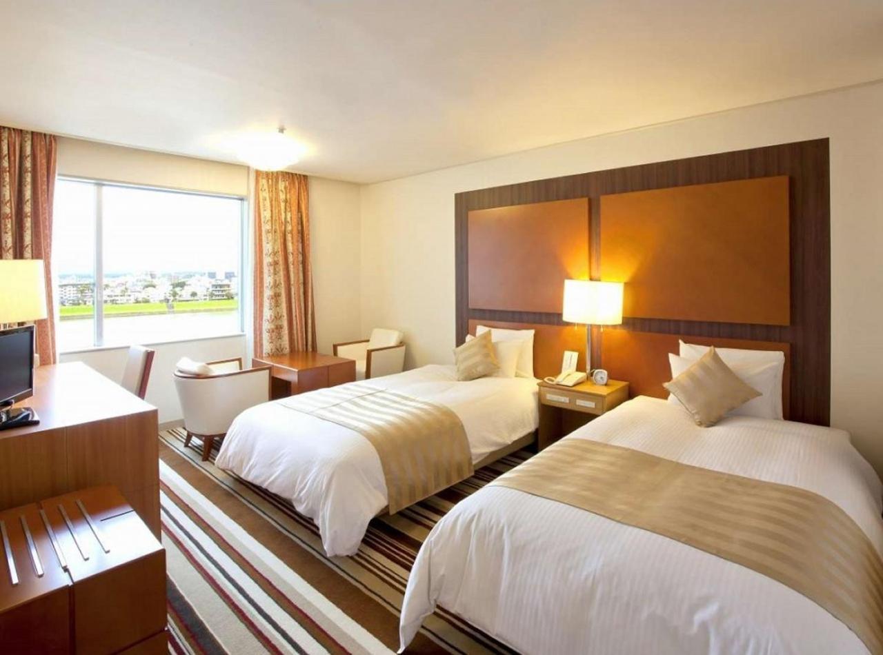 Miyazaki Kanko Hotel Bagian luar foto